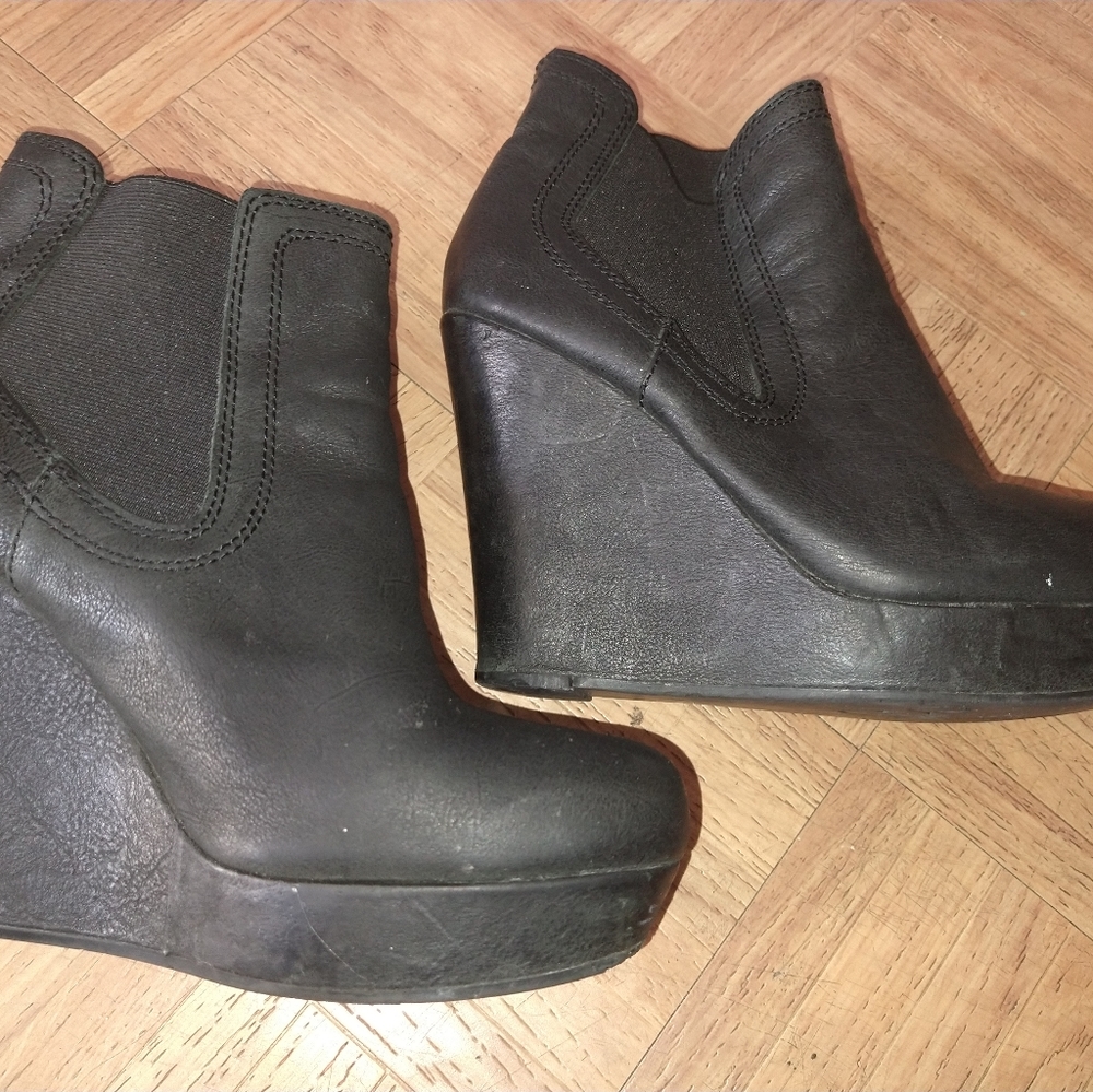 Black Chelsea Booties